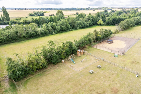 sandwich-lakes-landscape-play-park-1 Play Park